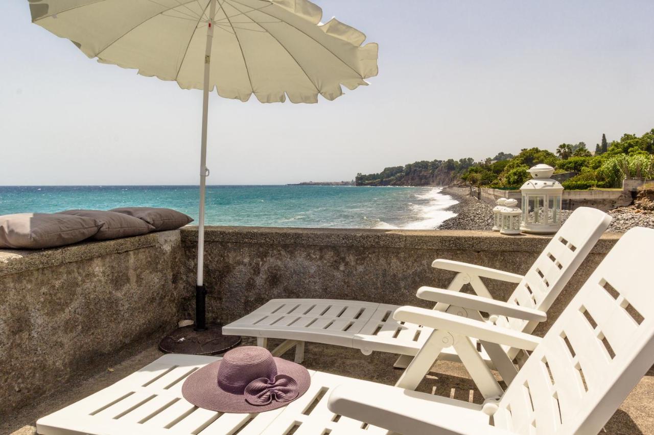 Sea Paradise - Il Mare Sotto La Finestra Riposto Εξωτερικό φωτογραφία